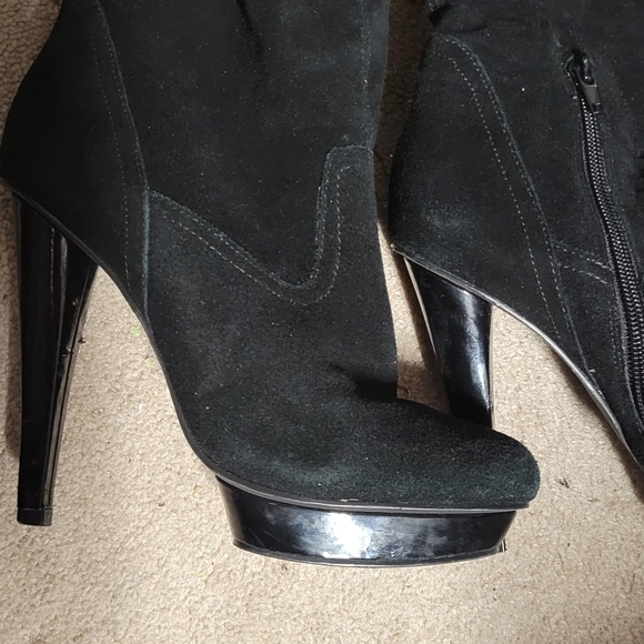 Steve Madden Xenonn 6.5 thigh high boots - Picture 5 of 7